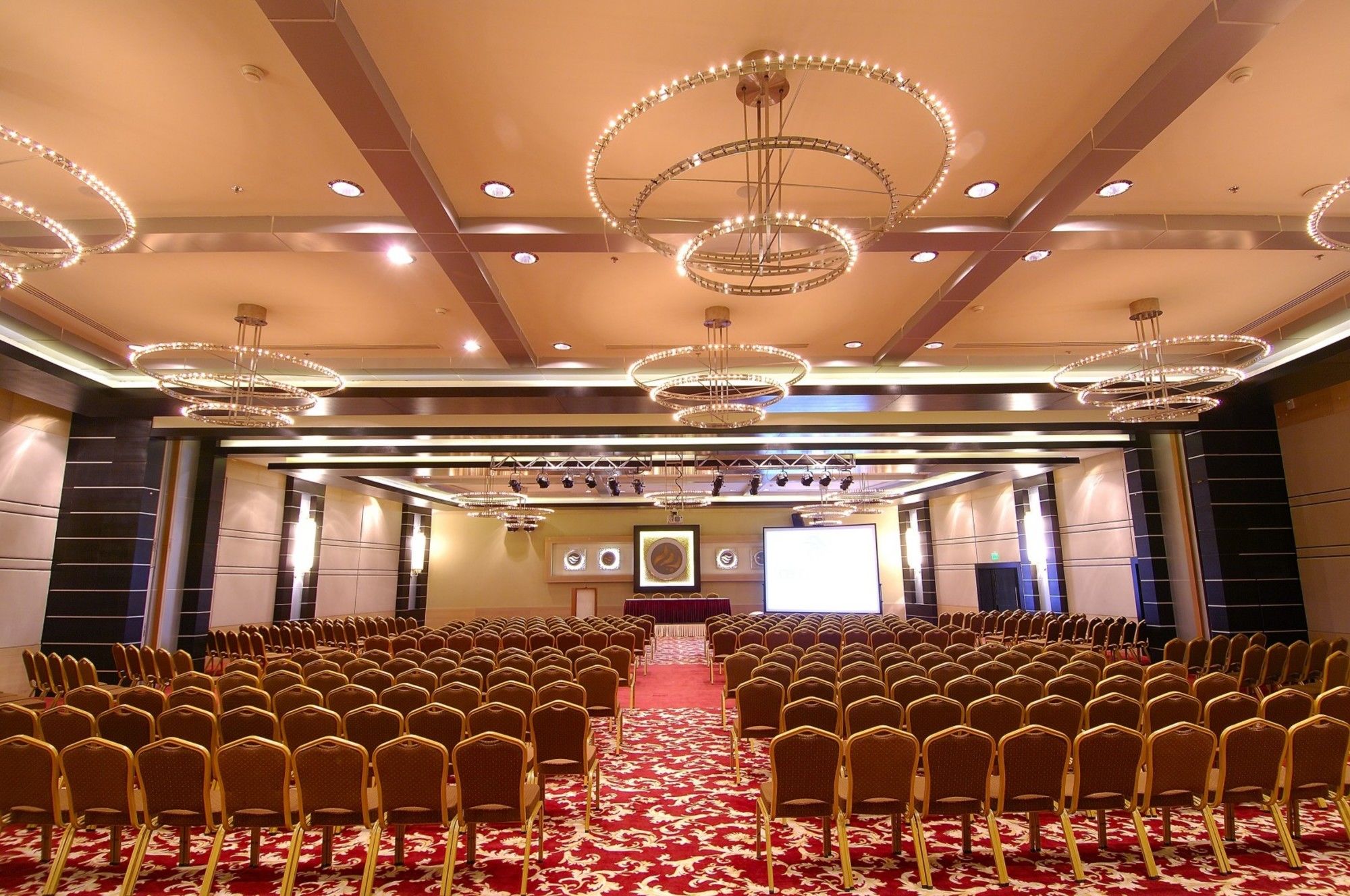 Dedeman Konya Hotel Convention Center