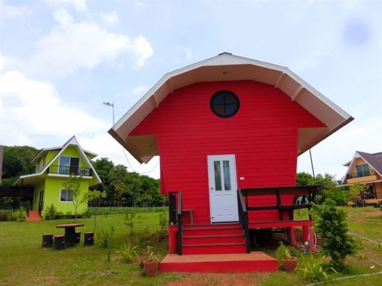 รูปภาพของบ้านกลางเขา