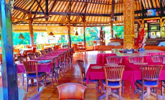 Palm Beach Hotel Bali