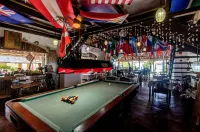 Cocoloco Beach Resort