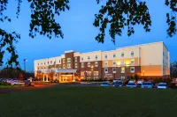 Hampton Inn & Suites Yonkers - Westchester Hotel di Tuckahoe
