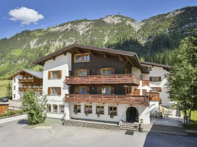 Hotel Schwarzwand Hotéis em Bludenz