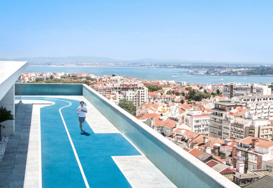 1. 포시즌스 호텔 ..