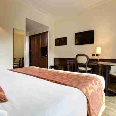 Hotel Athena Rooms