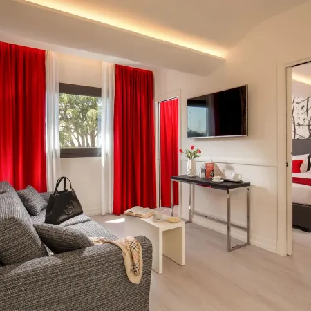 Hotel American Palace Eur Отели рядом с достопримечательностью «Парк аттракционов LunEur»