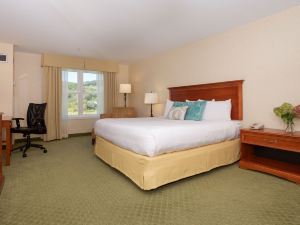 White River Inn & Suites