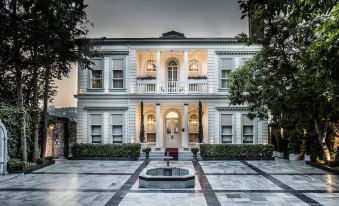 Bosphorus Palace Hotel