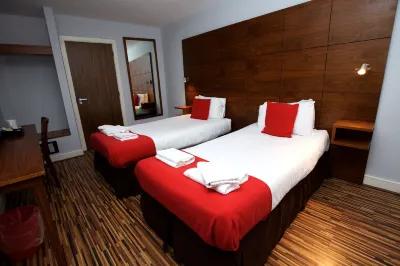 Cocoon @ International Inn + Apartments Hotels near St Bartholomew's Church, Roby