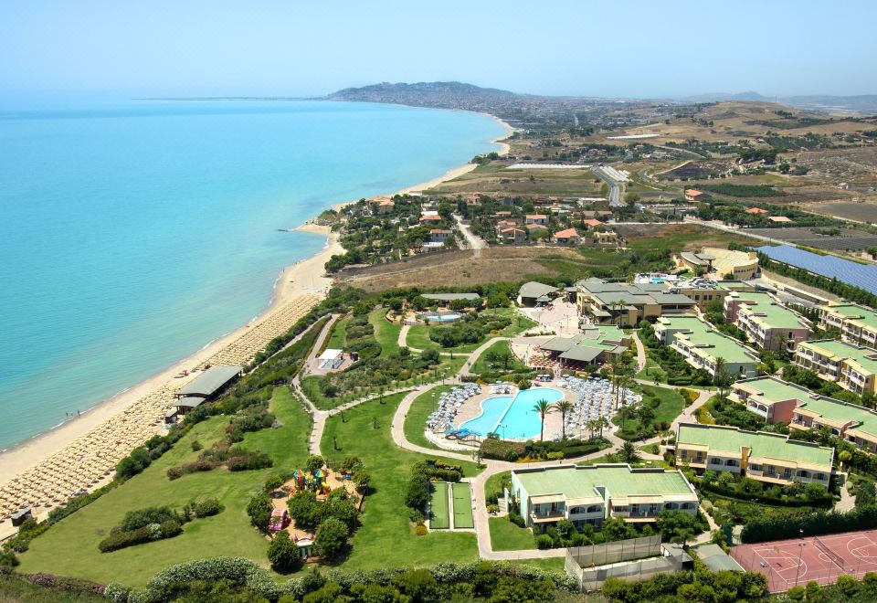hotel overview picture