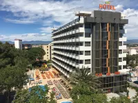 Hotel Salou Sunset by Pierre & Vacances Hotel di Salou