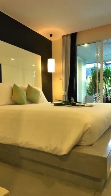 ห้องสวรรค์สระว่ายน้ำ