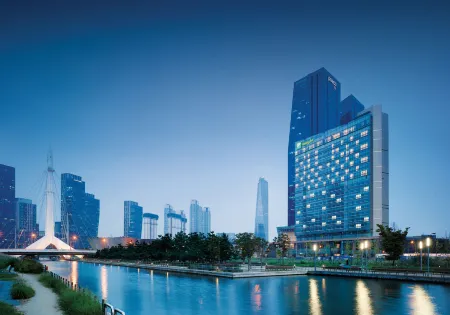 Holiday Inn Incheon Songdo Отели рядом с достопримечательностью «Yonsei Institute of Convergence Technology»