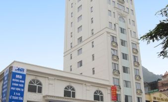 City Bay Palace Hotel