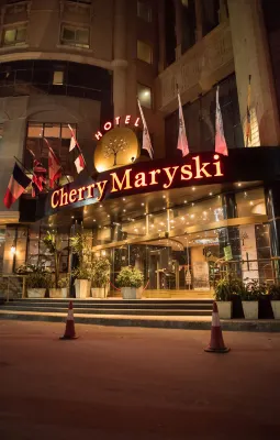 Cherry Maryski Hotel Các khách sạn gần El Kobba El Samaweya