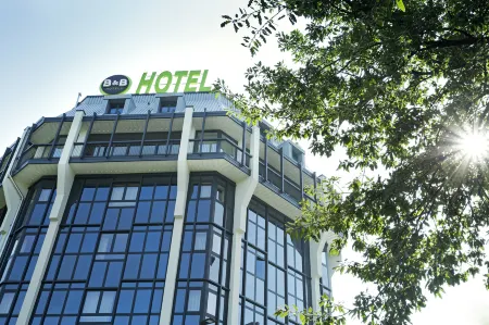 B&B Hotel Milano San Siro Отели рядом с достопримечательностью «Вилла Реале»