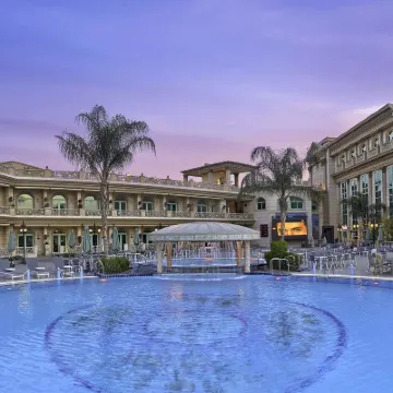 فندق الماسة Hotels near ميدان روكسى