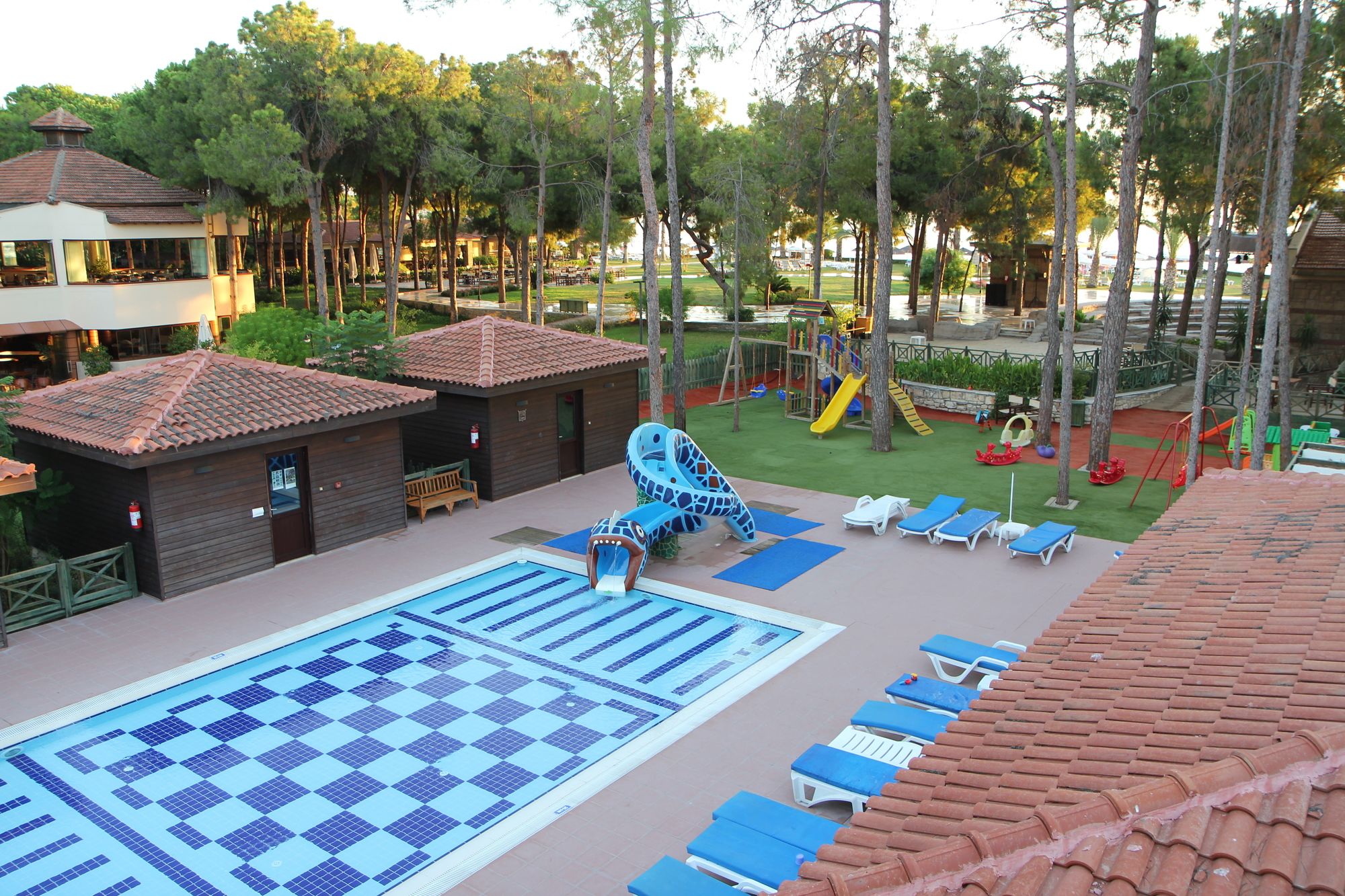 Champion Holiday Village