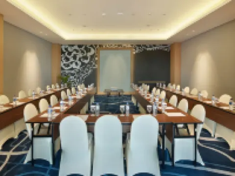 Mercure Solo Hotels in Surakarta