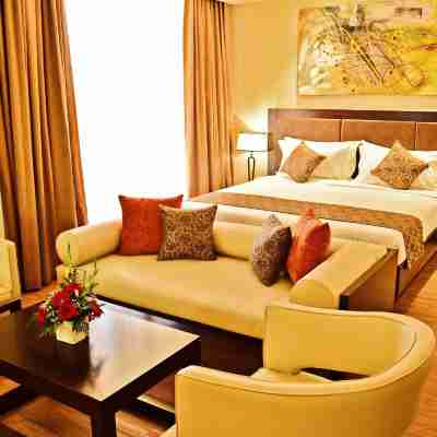 DoubleTree by Hilton Nairobi Hurlingham Rooms