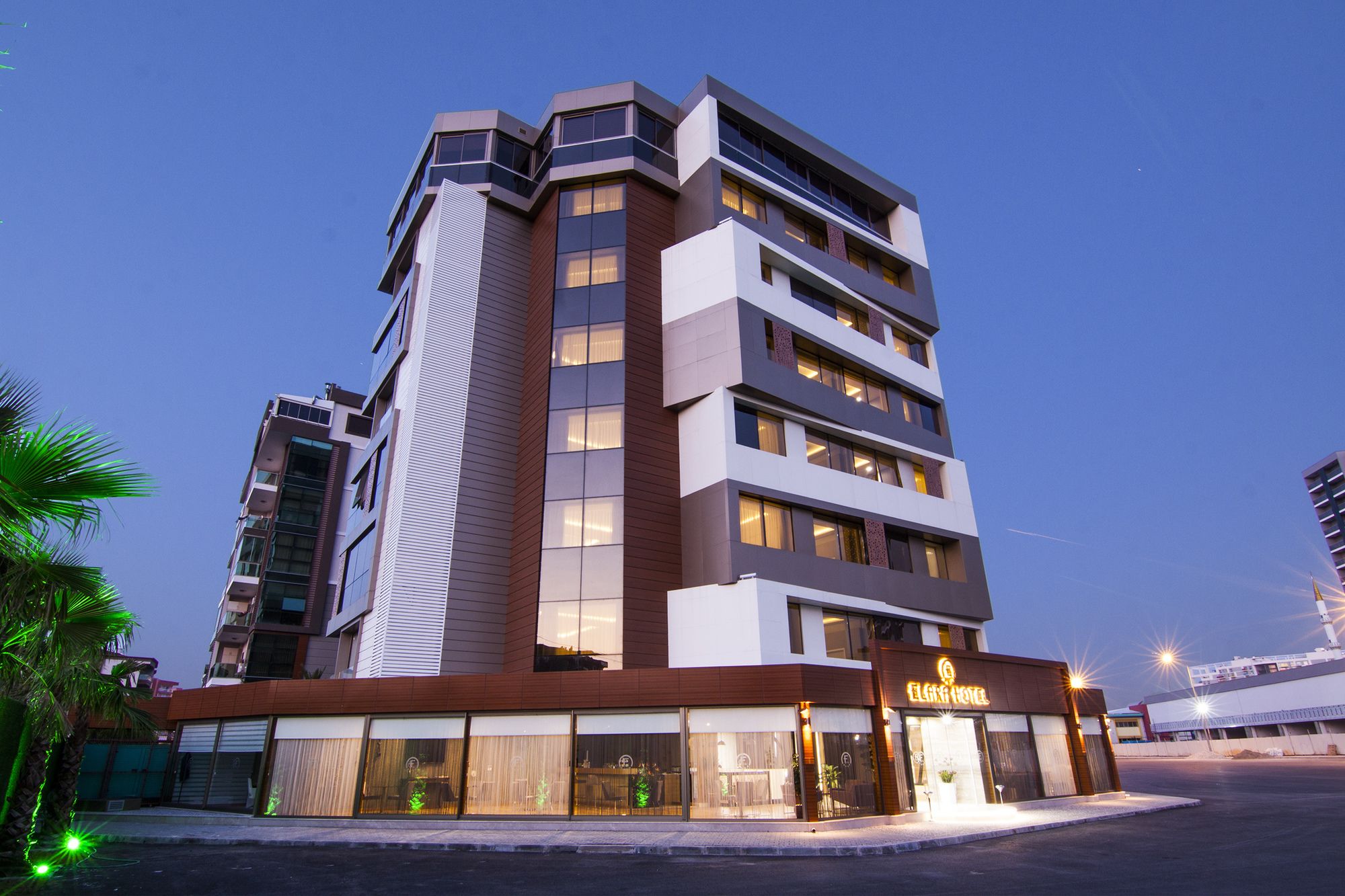 Elara Hotel