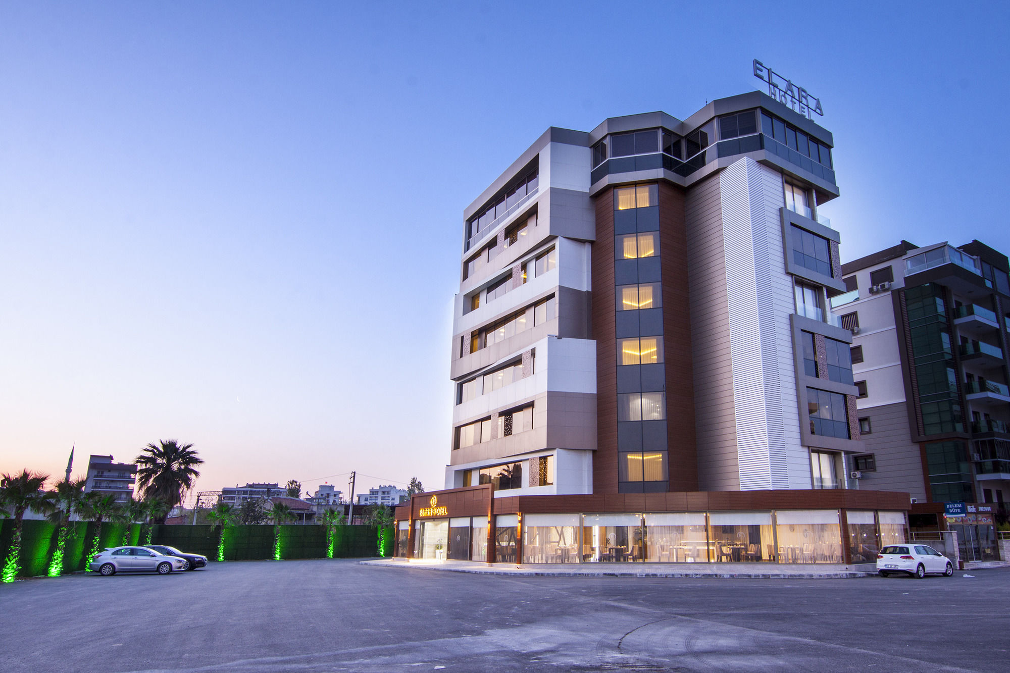 Elara Hotel