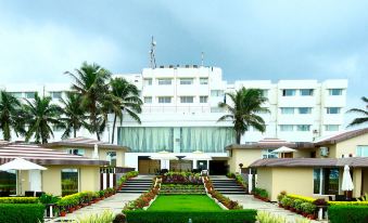 Hotel Holiday Resort
