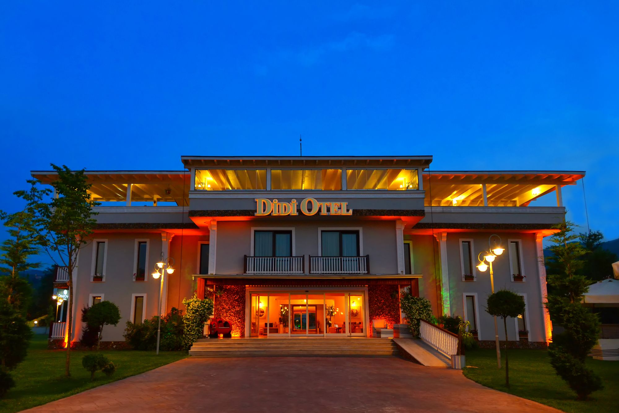 Didi Otel (Didi Hotel)