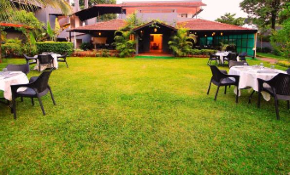 The Yash Resort - Housity