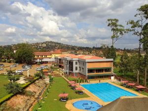 烏干達銀泉飯店