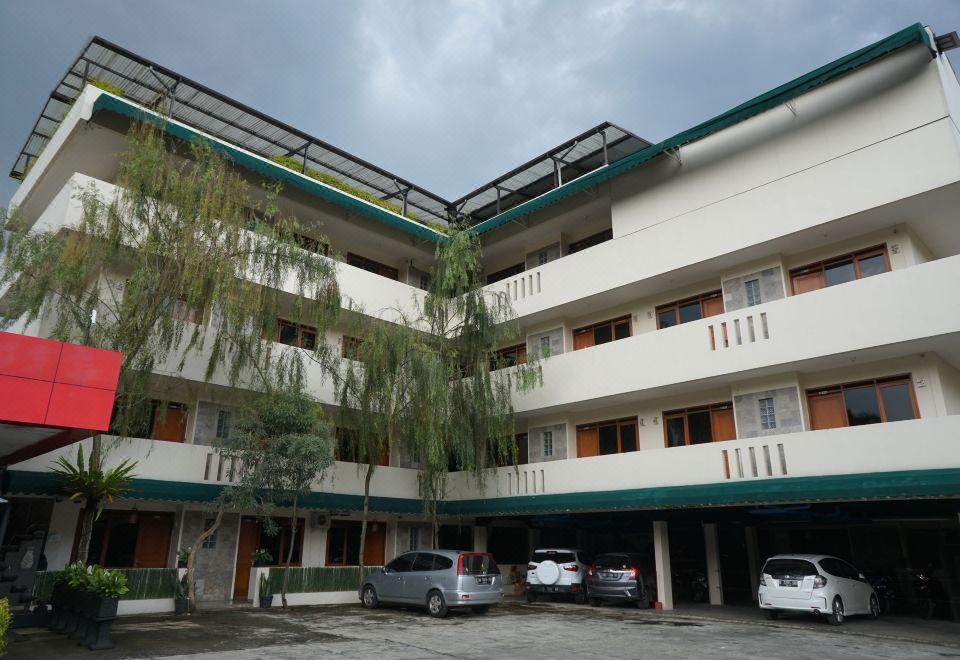 hotel overview picture