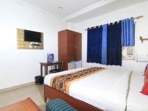 Monarch Inn by ShriGo Hotels