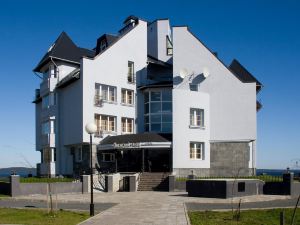 Onega Castle Hotel