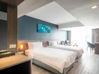 Fyn Hotel Hotels near King Power Complex