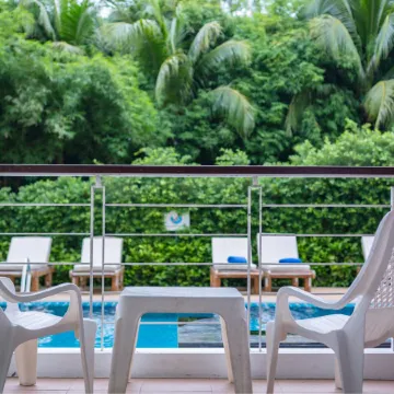 Phuket Seaview Resotel Отели рядом с достопримечательностью «Мыс Промхтеп»