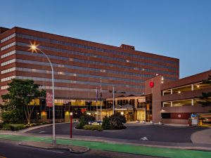 Sheraton Syracuse University Hotel and Conference Center