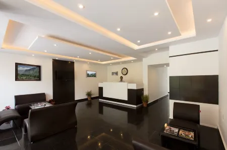 The Tranquil Inn Отели рядом с достопримечательностью «Igloo stay sethan»