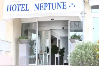 The Originals Boutique Hôtel Neptune Montpellier Sud Hotels near Mediterranee Airport