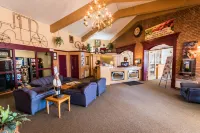 Hotel la Caravelle Hotels in Baie-Comeau