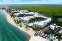 Breathless Riviera Cancun Resort & Spa-All Inc.-Adults Only Hôtels à proximité de : Dr. Alfredo Barrera Marin Botanical Garden