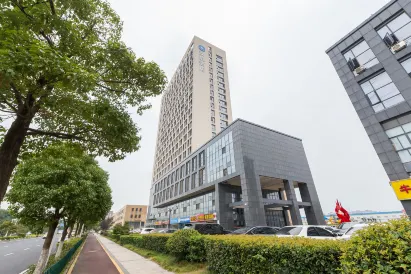 HanTing Hotel (Nanjing Xingang Development Zone Second Branch)
