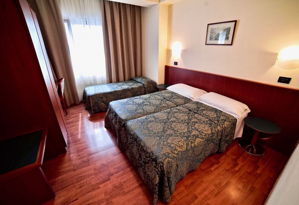 호텔 센트랄 메스터