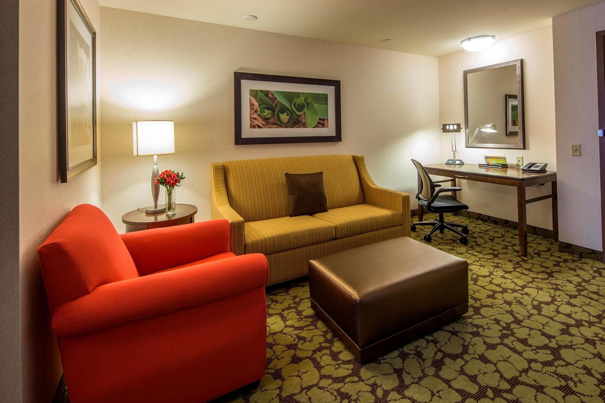 Hilton Garden Inn Uniontown