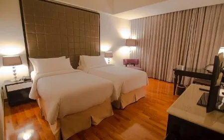 Hotel Diradja
