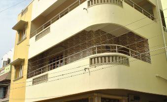 Vijayamcy Service Apartments