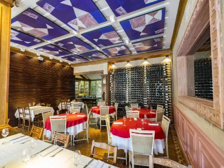 Hotel Solar do Rosário Отели в г. Ору-Прету