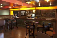 The Centurion Hotel - bar