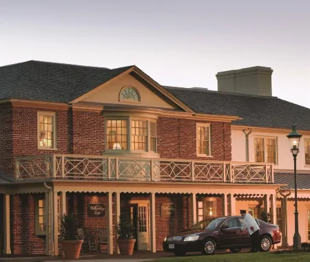 Williamsburg Lodge, Autograph Collection