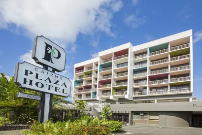 Cairns Plaza Hotel