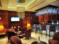 فندق كراون بلازا الخبر Hotels near قاعة السيف