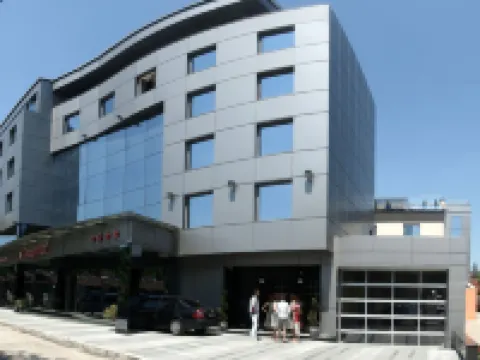 Cosmopolitan Hotel & Wellness Hotels in Ruse